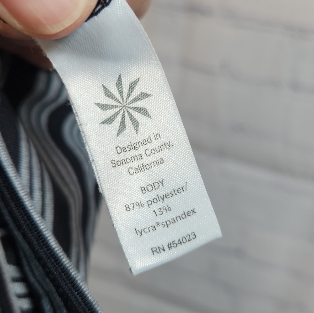 Athleta/ Striped Leggings - Picture 5 of 6